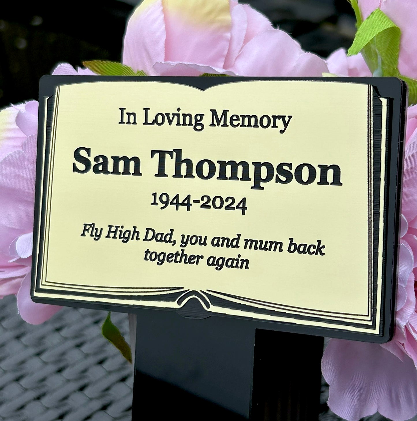 Memorial Plaque, Garden Outdoors Plaques, Remembrance Sign, Graver marker, Dad, Father, Mum, Silver Book