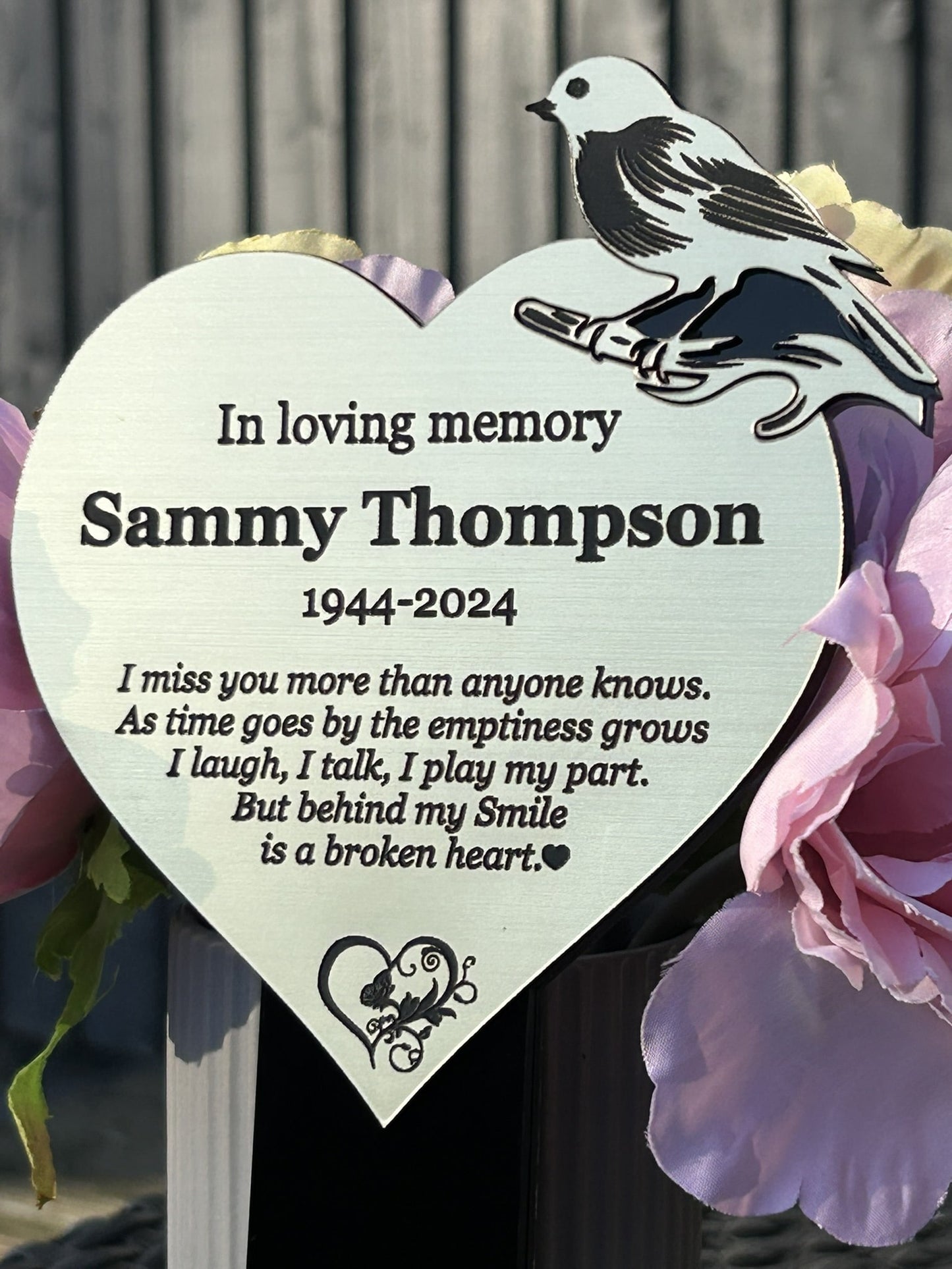 Robin Memorial Plaque, Garden Outdoors Plaques, Remembrance Sign, Graver marker