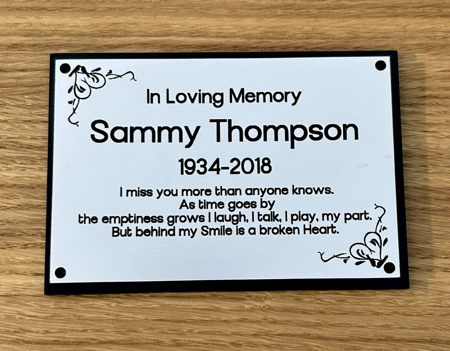 Personalised Memorial Plaque, 6x4 Engraved Bench Plaques, Engraved Tree Sign, Silver, Weatherproof, Grave, Square