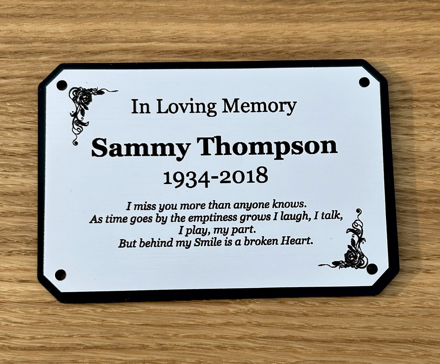 Personalised Memorial Plaque, 6x4 Engraved Bench Plaques, Engraved Tree Sign, Silver, Weatherproof, Grave, Chamfer
