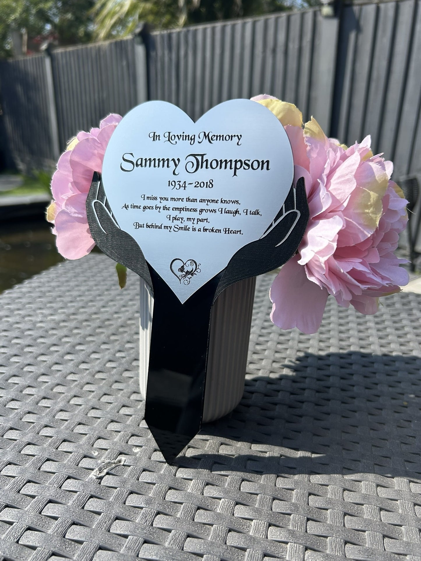 Memorial Plaque, Garden Outdoors Plaques, Remembrance Sign, Graver marker, Dad, Father, Mum, Silver