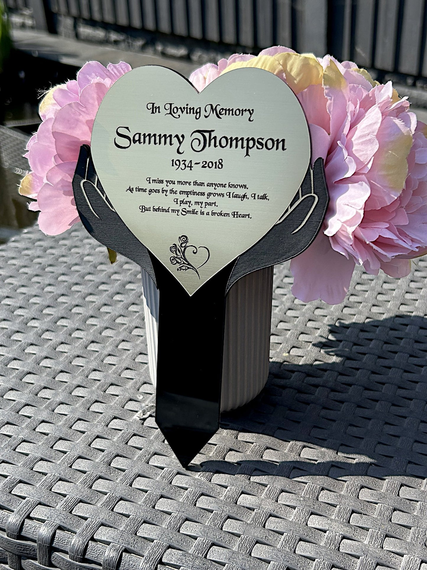 Memorial Plaque, Garden Outdoors Plaques, Remembrance Sign, Graver marker, Dad, Father, Mum, Gold