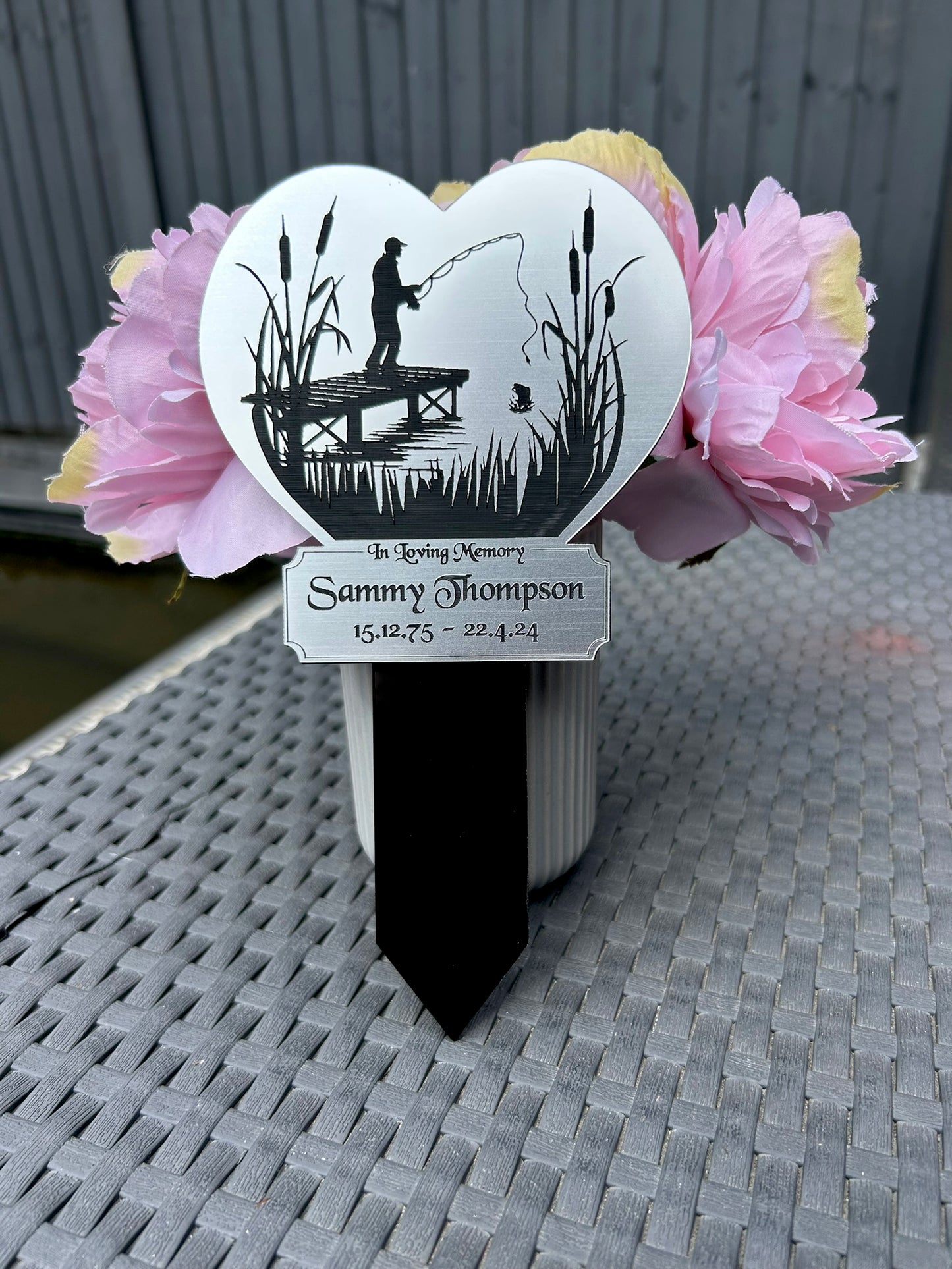 Memorial Plaque, Fishing Plaques, Remembrance Sign, Graver marker, Dad, Father, Mum, Pets, Heart, Silver