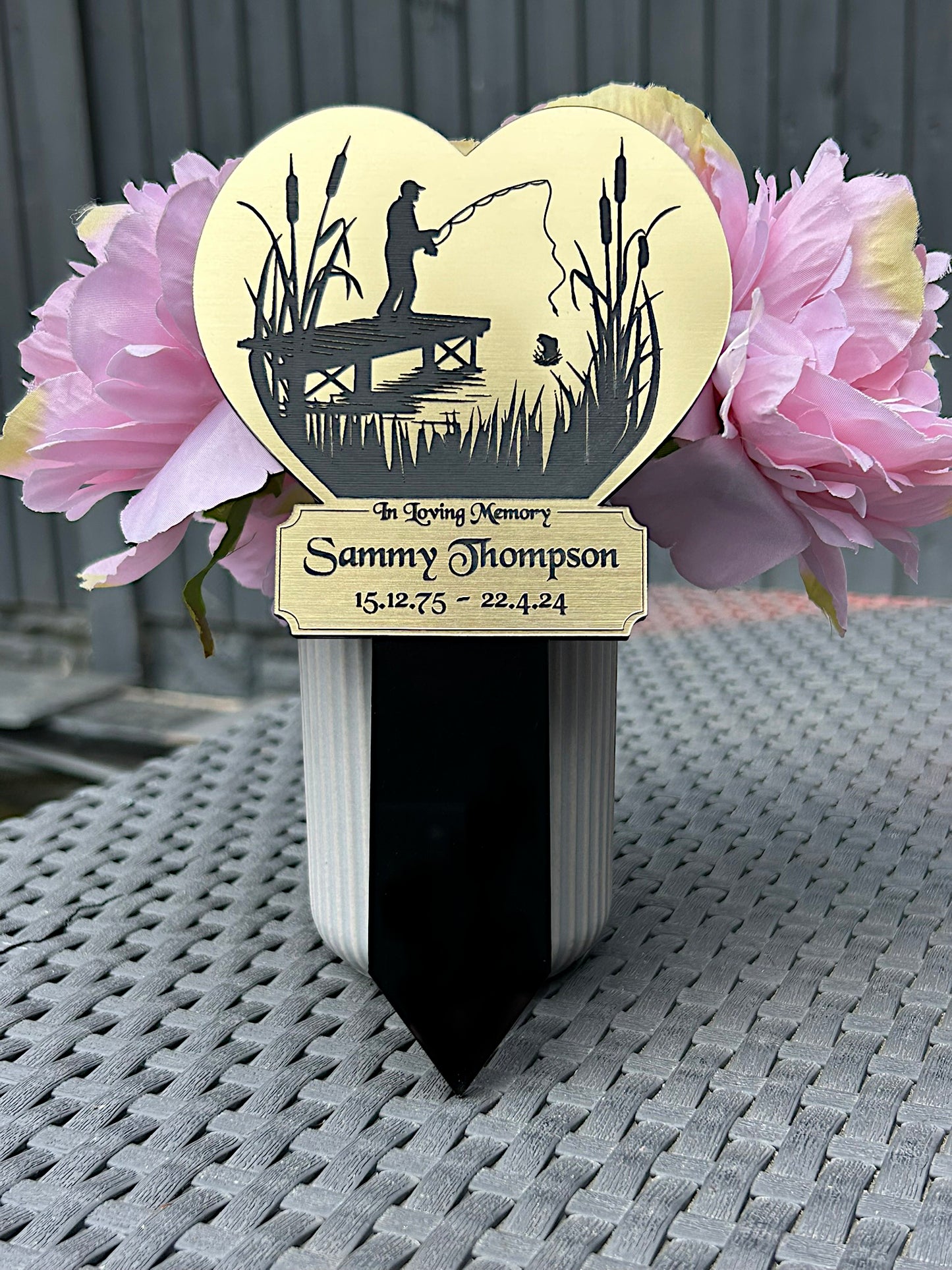 Memorial Plaque, Fishing Plaques, Remembrance Sign, Graver marker, Dad, Father, Mum, Pets, Heart, Silver