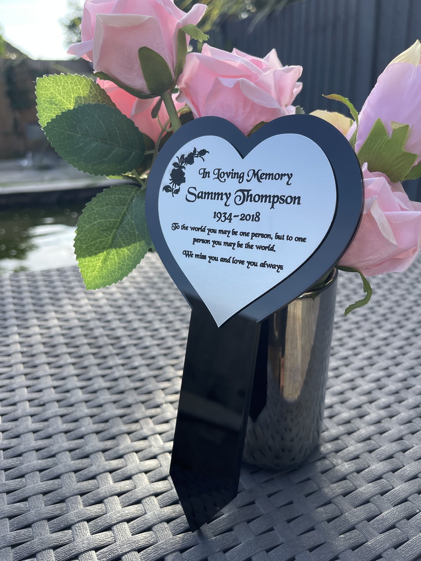 Memorial Plaque, Garden Outdoors Plaques, Dad, Father, Mum, Silver Memorial Plaque for Graves