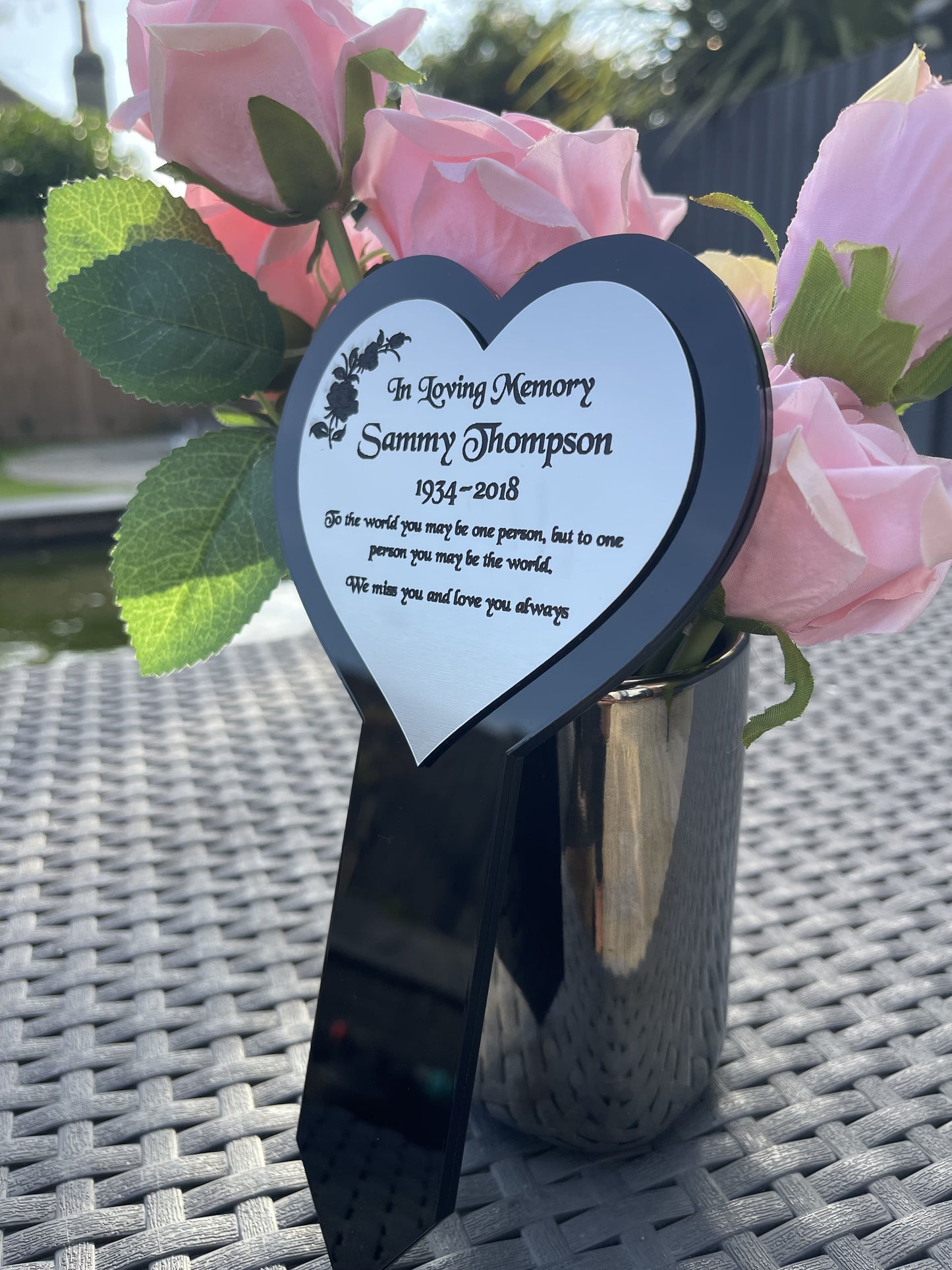 Memorial Plaque, Garden Outdoors Plaques, Dad, Father, Mum, Silver Memorial Plaque for Graves