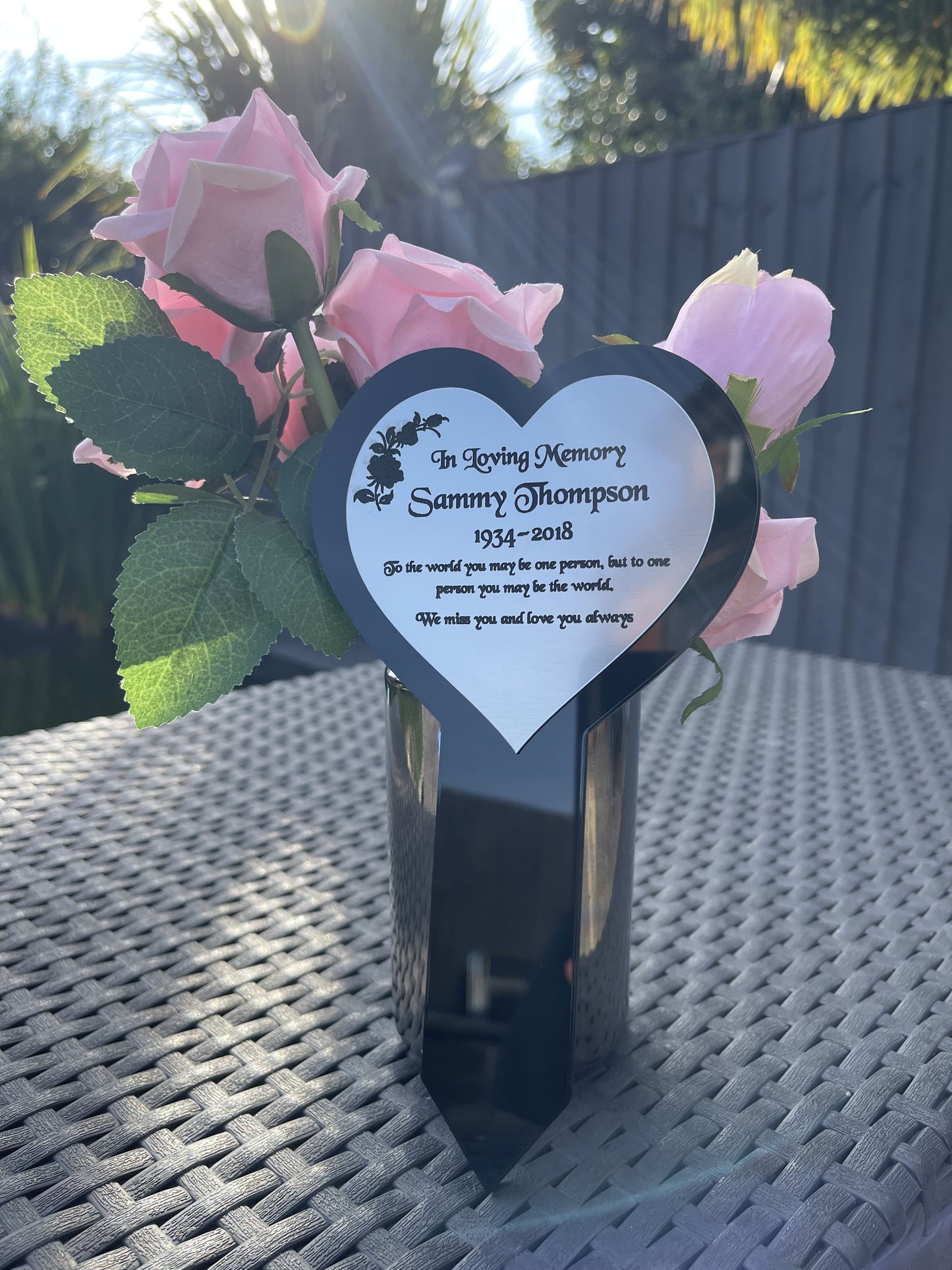 Memorial Plaque, Garden Outdoors Plaques, Dad, Father, Mum, Silver Memorial Plaque for Graves