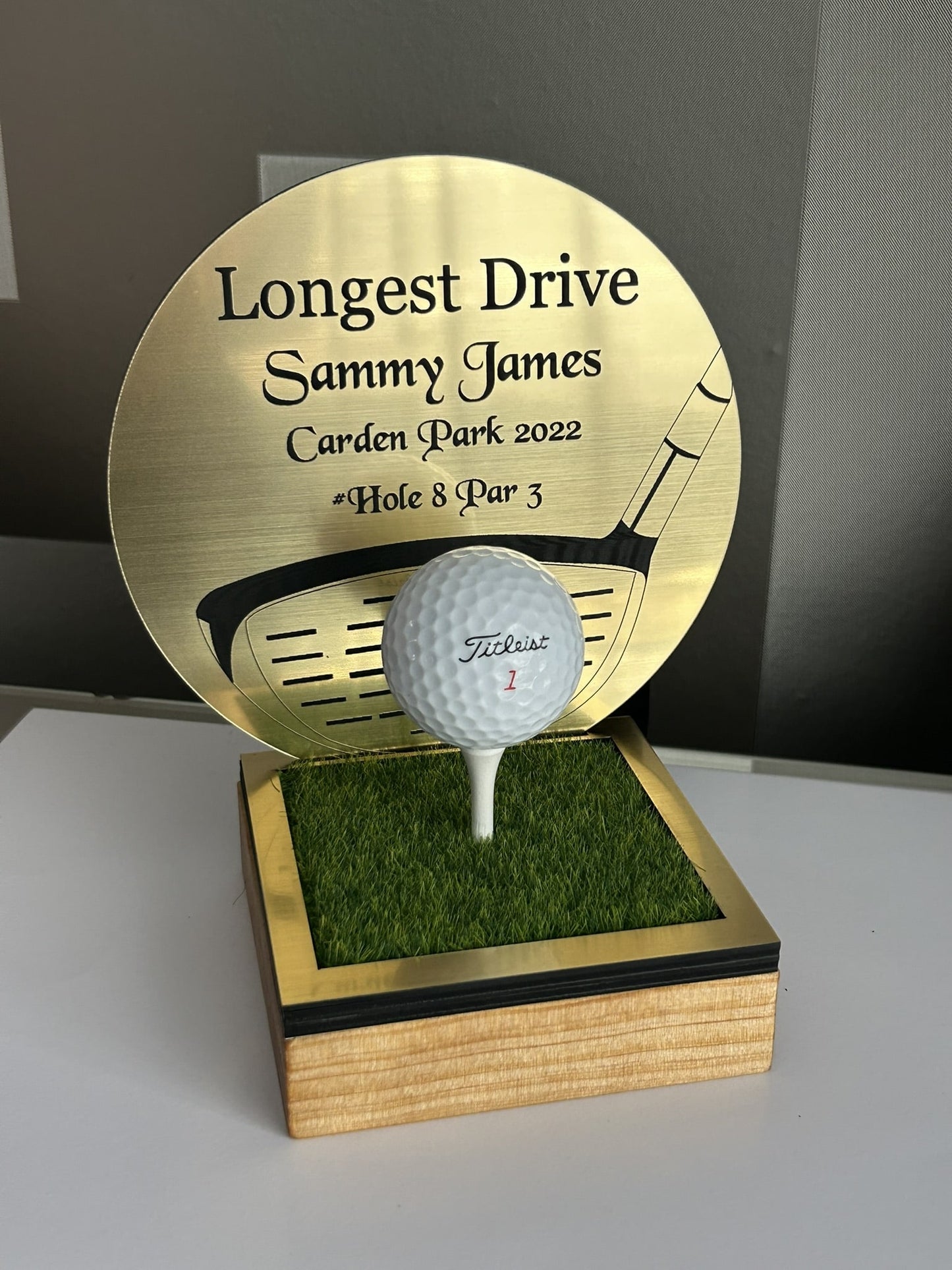 Hole in one, Golf Gifts, Longest Drive, Nearest the pin, personalised Plaques, Keepsakes ,Gold Driver