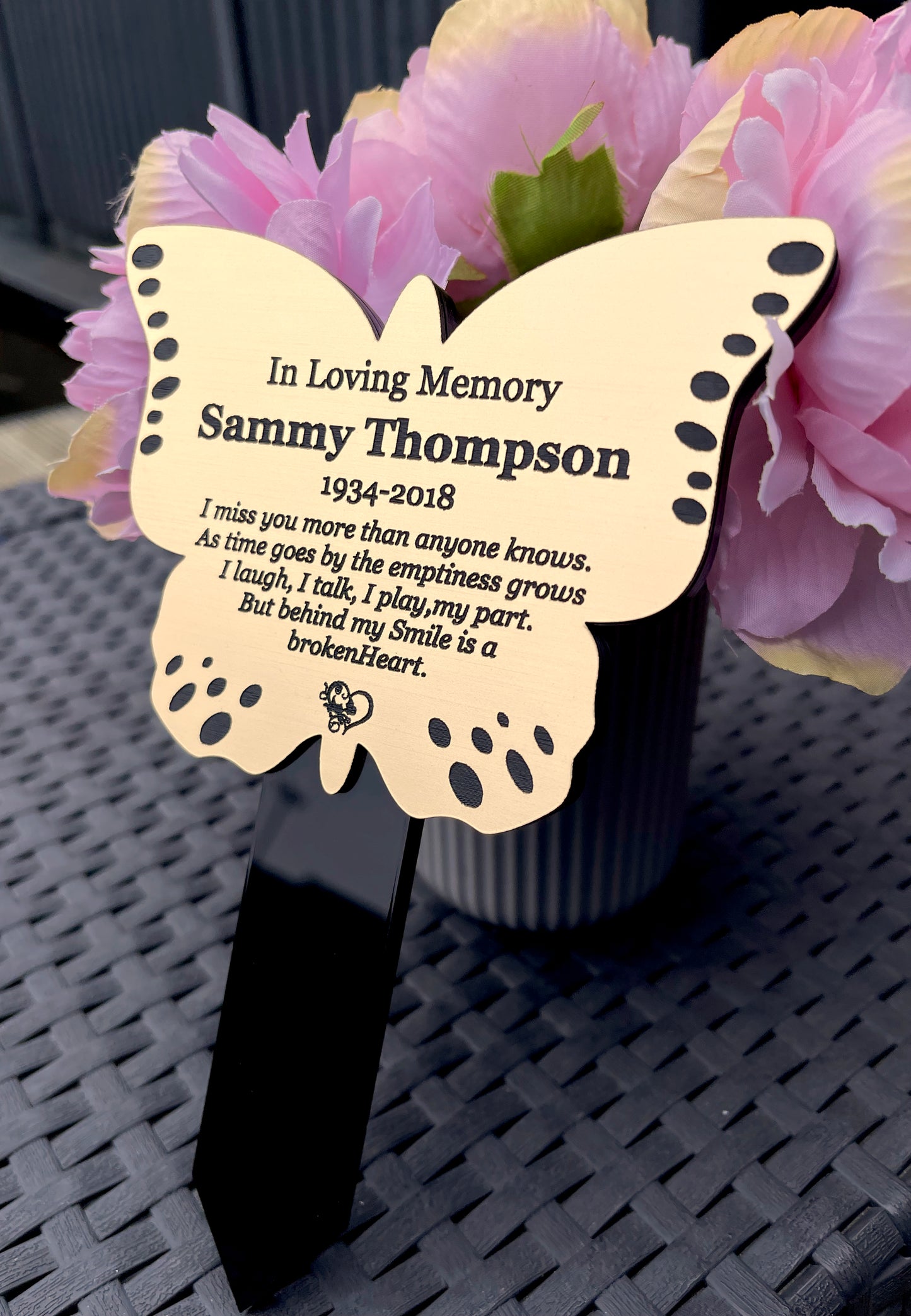 Butterfly Shape Memorial Plaque, Garden Outdoors Plaques, Remembrance Sign, Graver marker