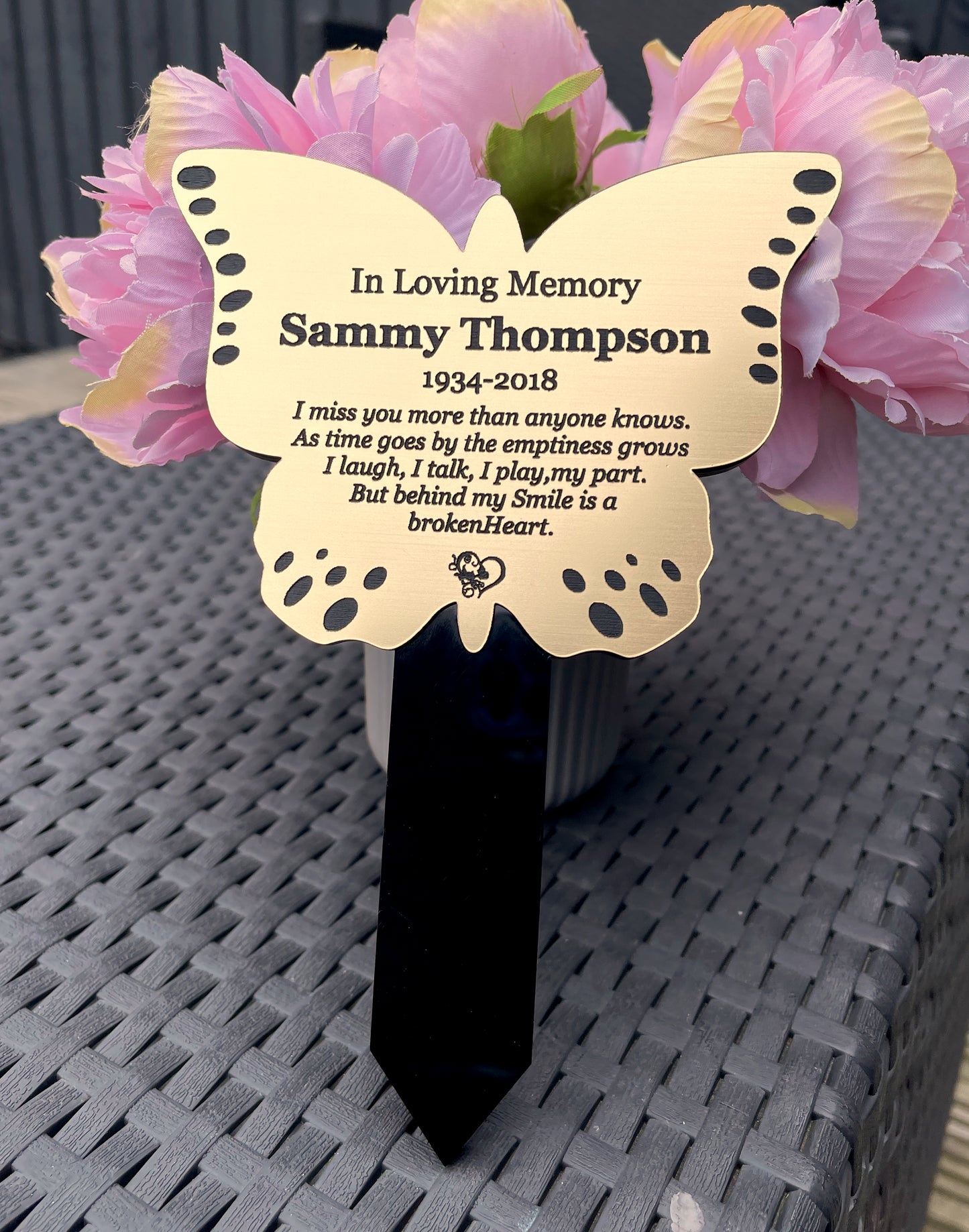 Butterfly Shape Memorial Plaque, Garden Outdoors Plaques, Remembrance Sign, Graver marker