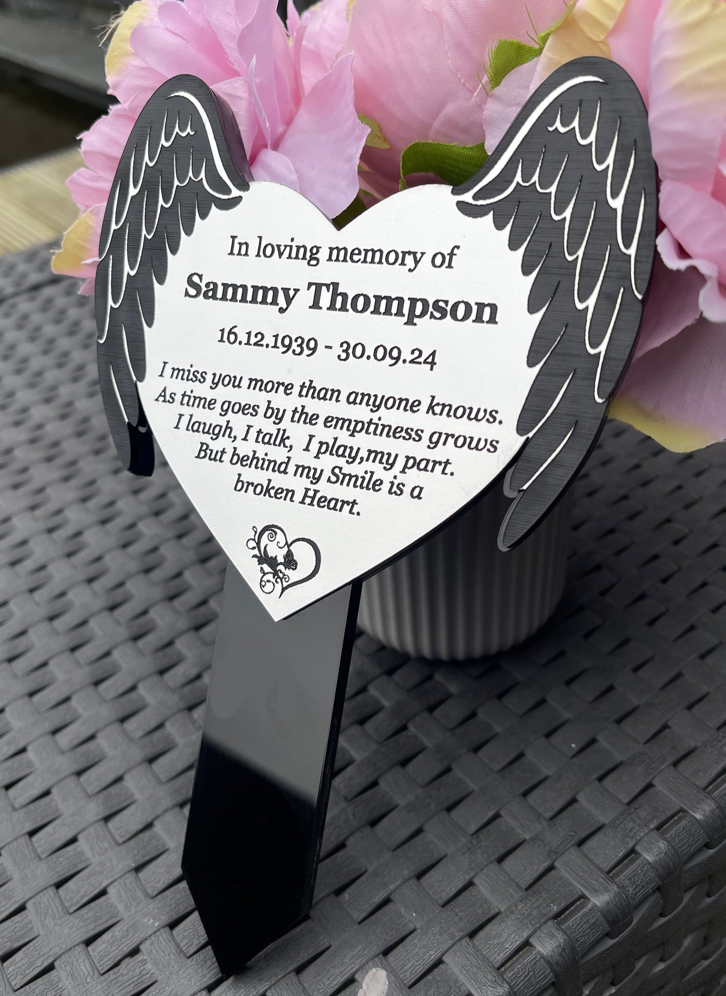 Memorial Plaque, Garden Outdoors Plaques, Remembrance Sign, Graver marker, Dad, Father, Mum, Pets Heart Butterfly