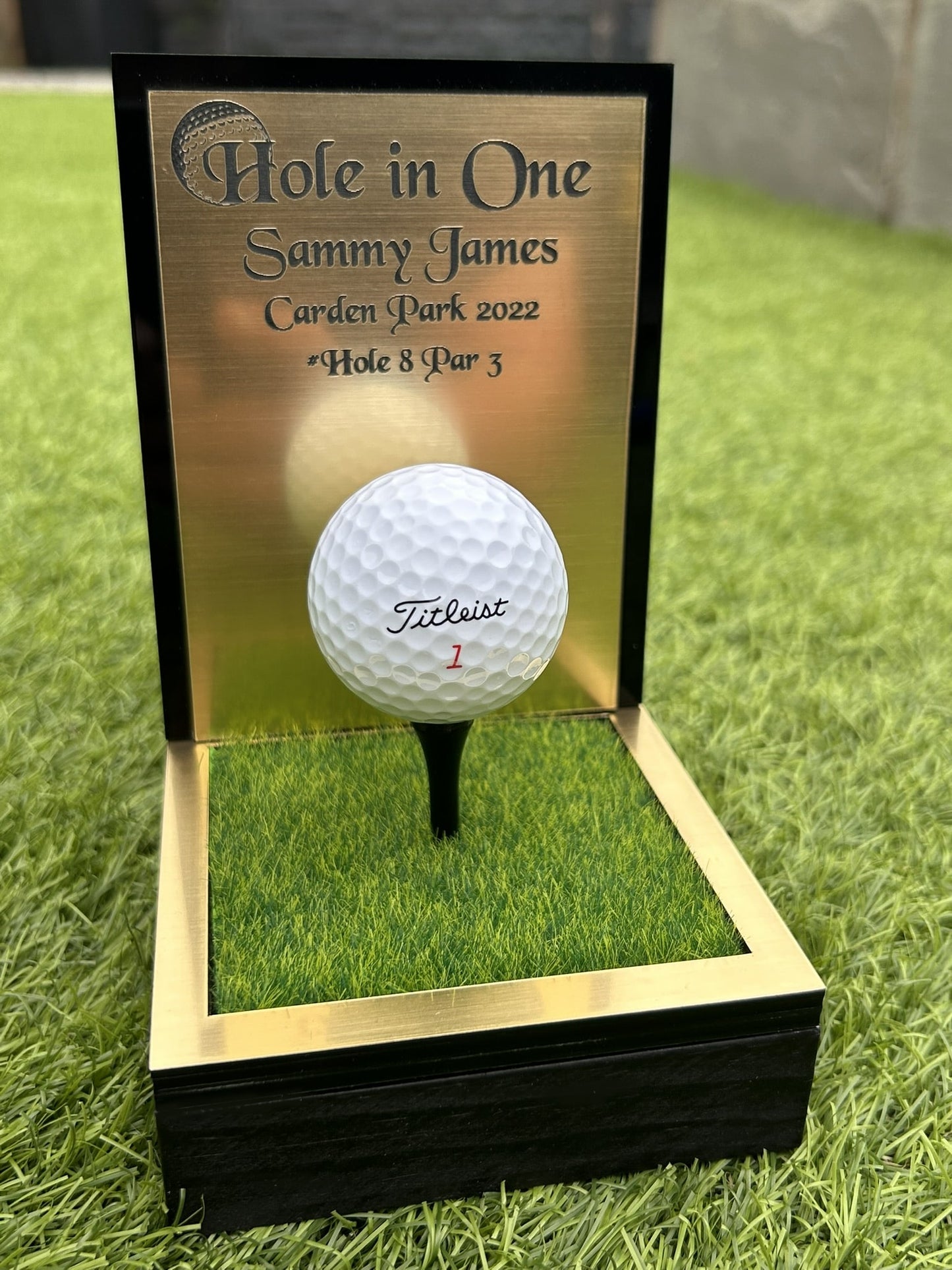 Hole in one, Golf Gifts, Longest Drive, Nearest the pin, personalised Plaques, Keepsakes ,Gold