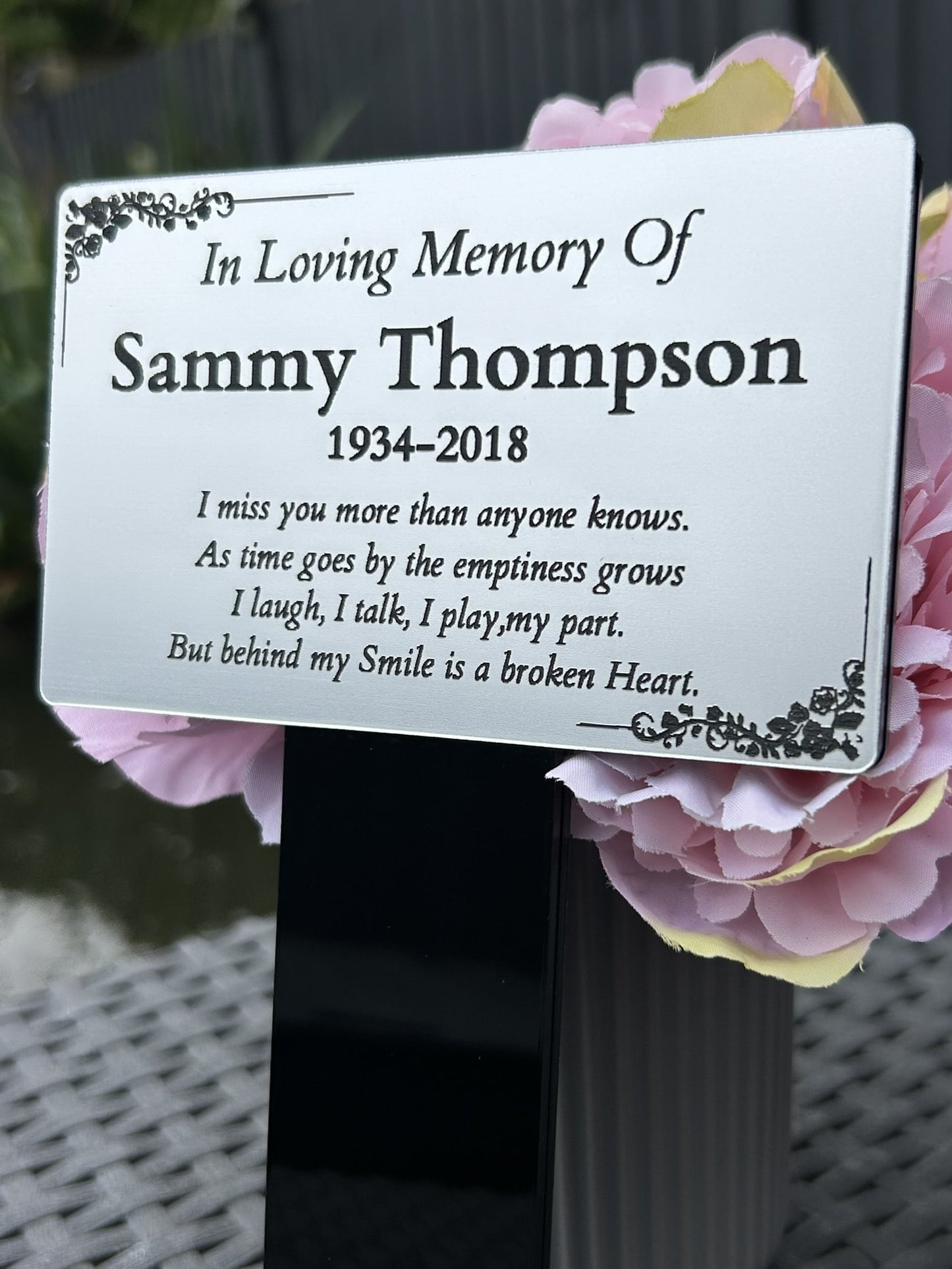 Personalised Memorial Plaque, Garden Outdoors Plaques, Remembrance Sign, Graver marker, Dad, Father, Mum, Pet, stake