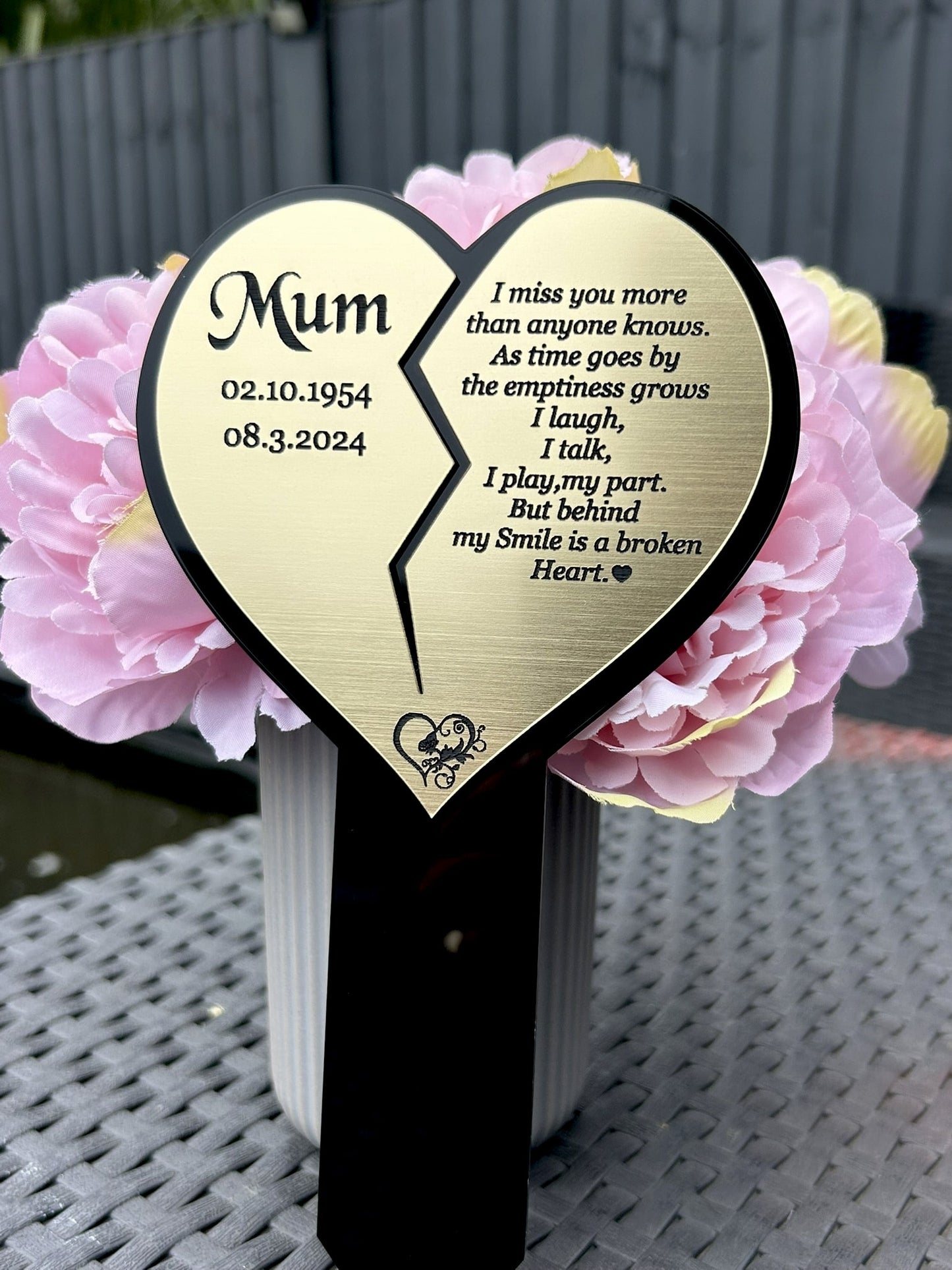 Personalised Memorial Plaque, Heart Garden Outdoors Plaques, Remembrance Sign, marker, Dad, Father, Mum, Pets