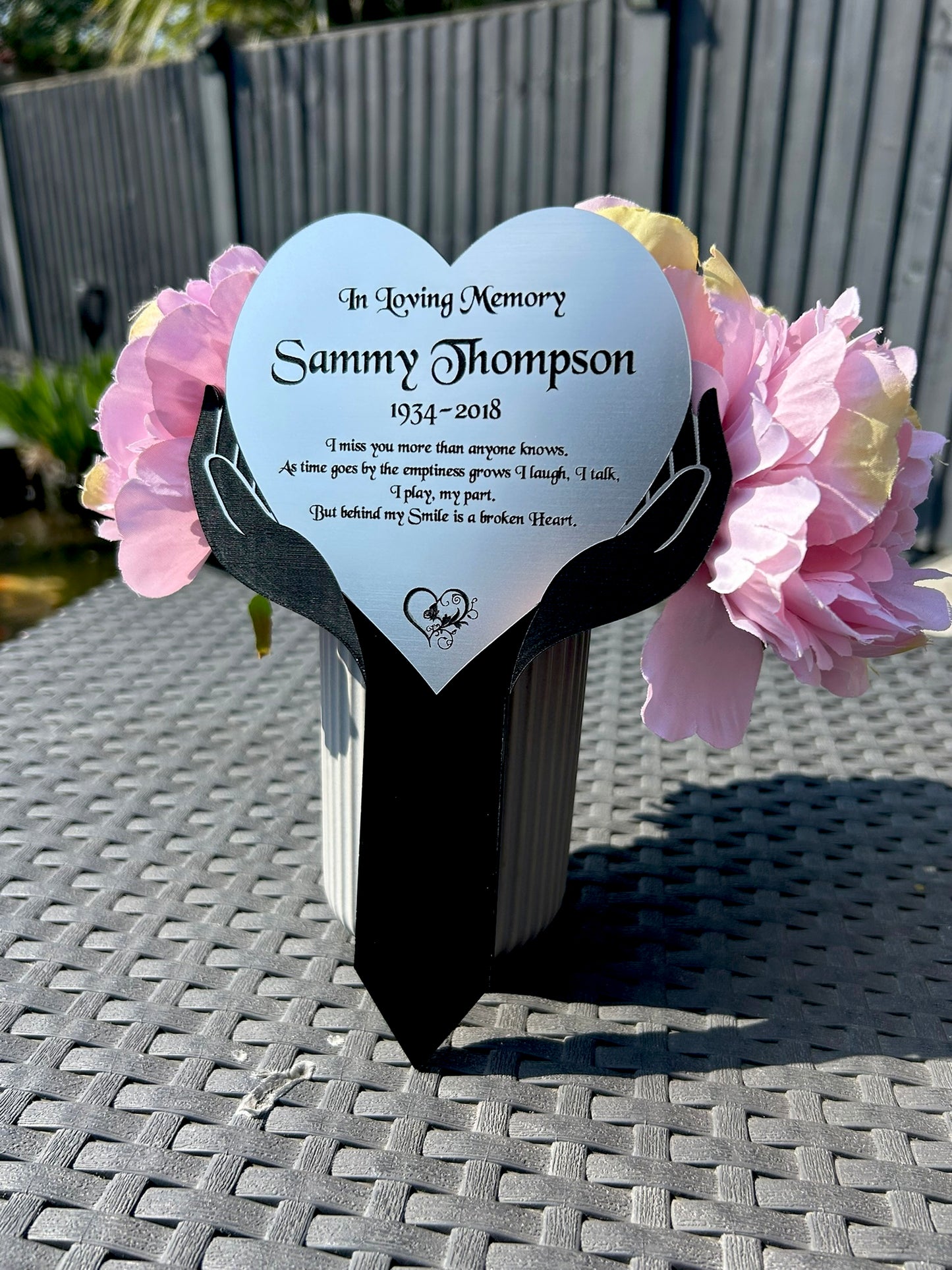 Memorial Plaque, Garden Outdoors Plaques, Remembrance Sign, Graver marker, Dad, Father, Mum, Gold