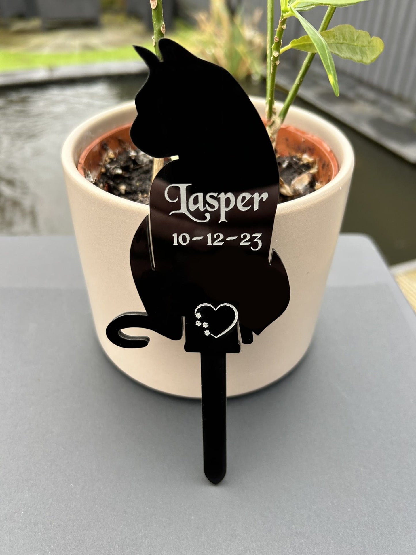 Personalised Pet Memorial Plaque, Pet memorial gifts, Grave Marker for Gardens, Cat FF