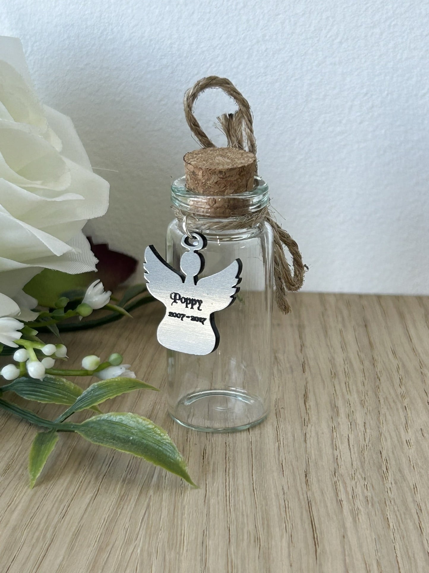 Personalised Pet Angel Gifts Hair Memorial Keepsake Gift for hair fur or Ashes, Silver Effect