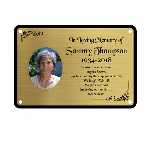 Memorial Photo Plaque, 6x4 Engraved Bench Plaques, Engraved Tree Sign, Gold, Weatherproof, Grave