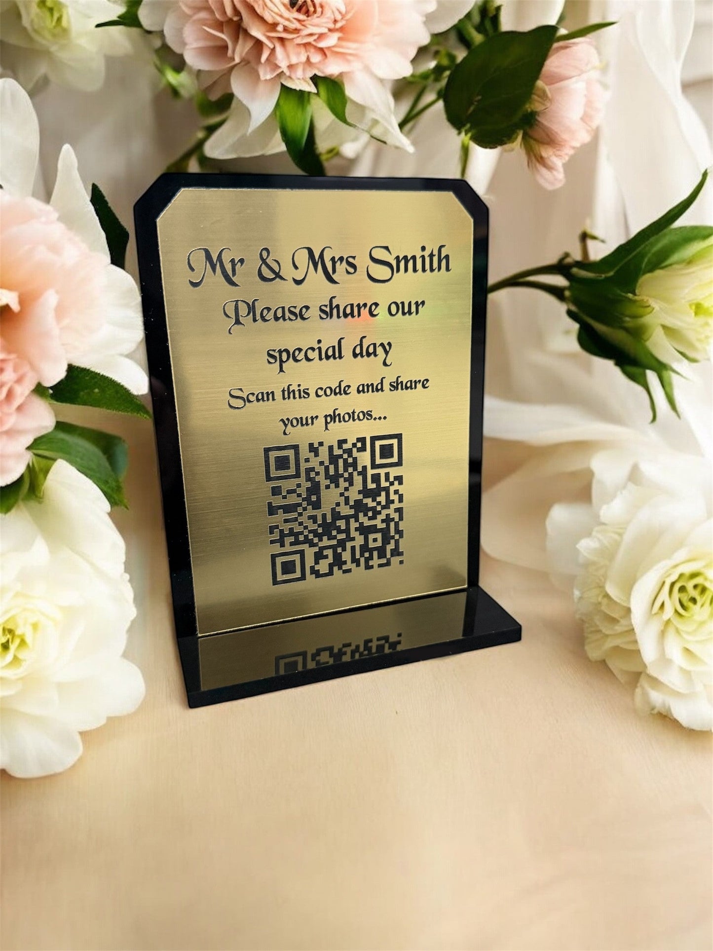 Personalised Wedding Day Shoot and Share, Table QR Stands with engraved text, gold, chamfer