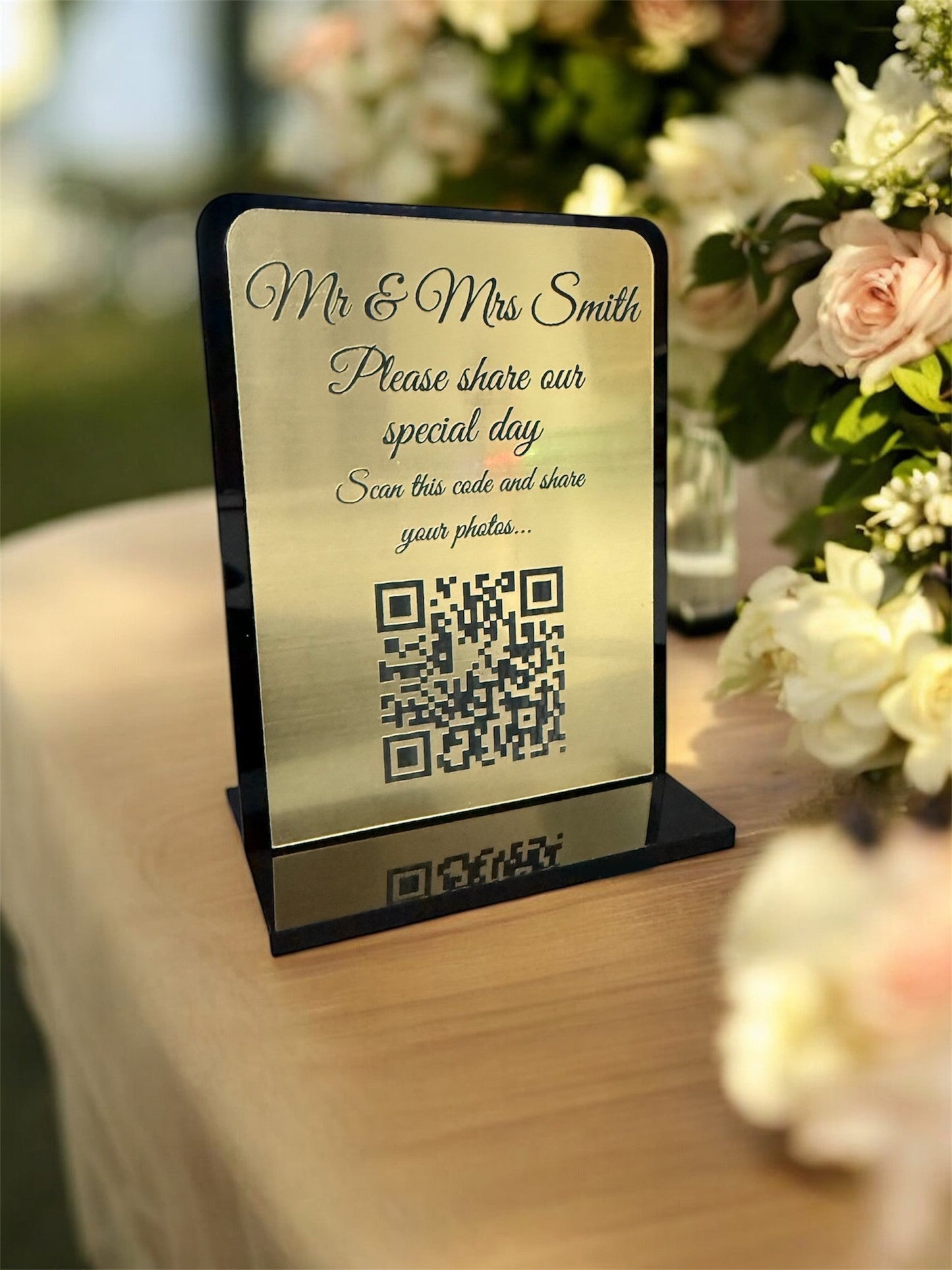 Personalised Wedding Day Shoot and Share, Table QR Stands with engraved text, gold, rounded