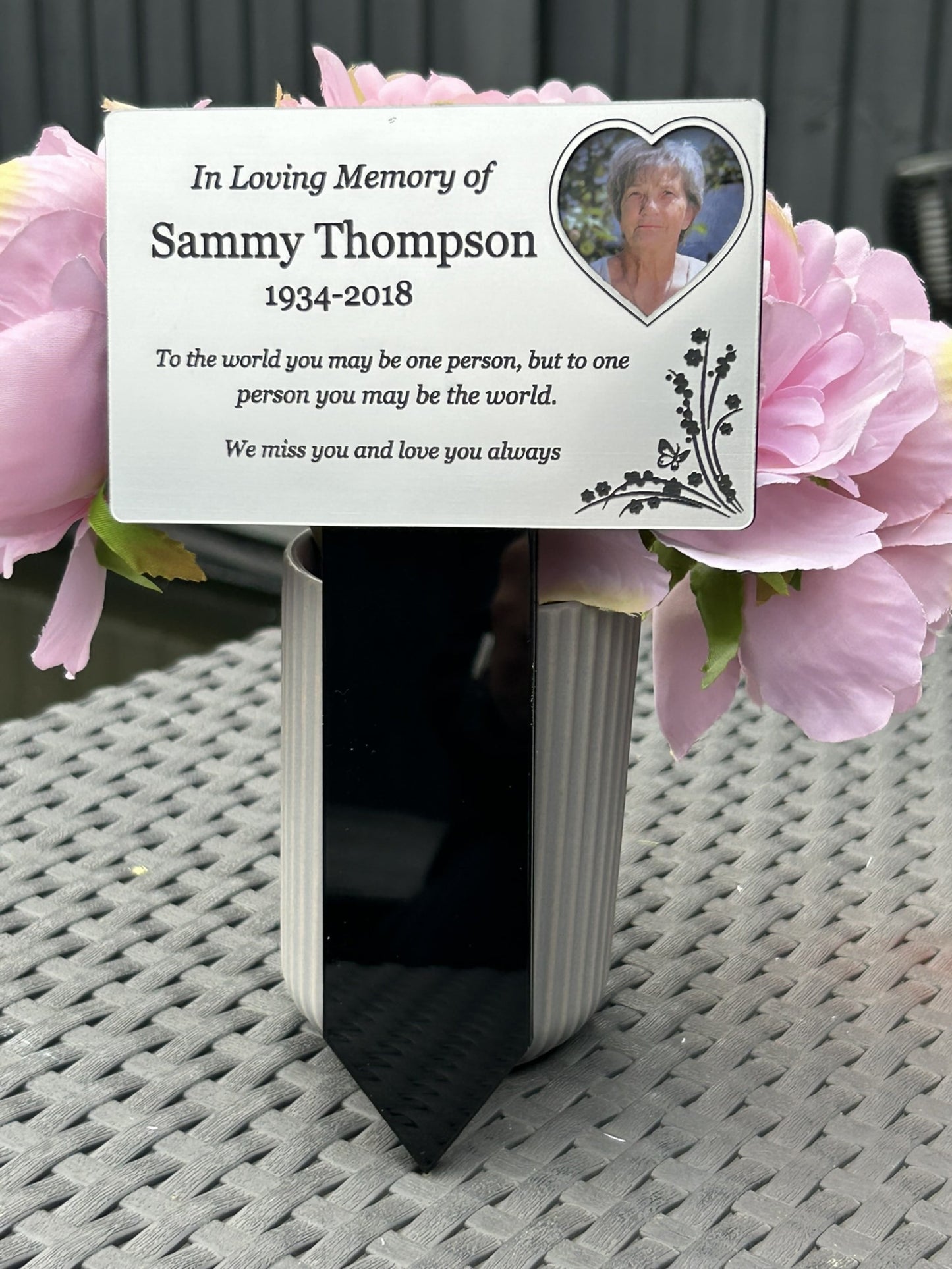 Personalised Memorial Plaque with photo, Garden Outdoors Plaques, Silver Graver marker, Dad, Father, Mum, Pets Rectangular