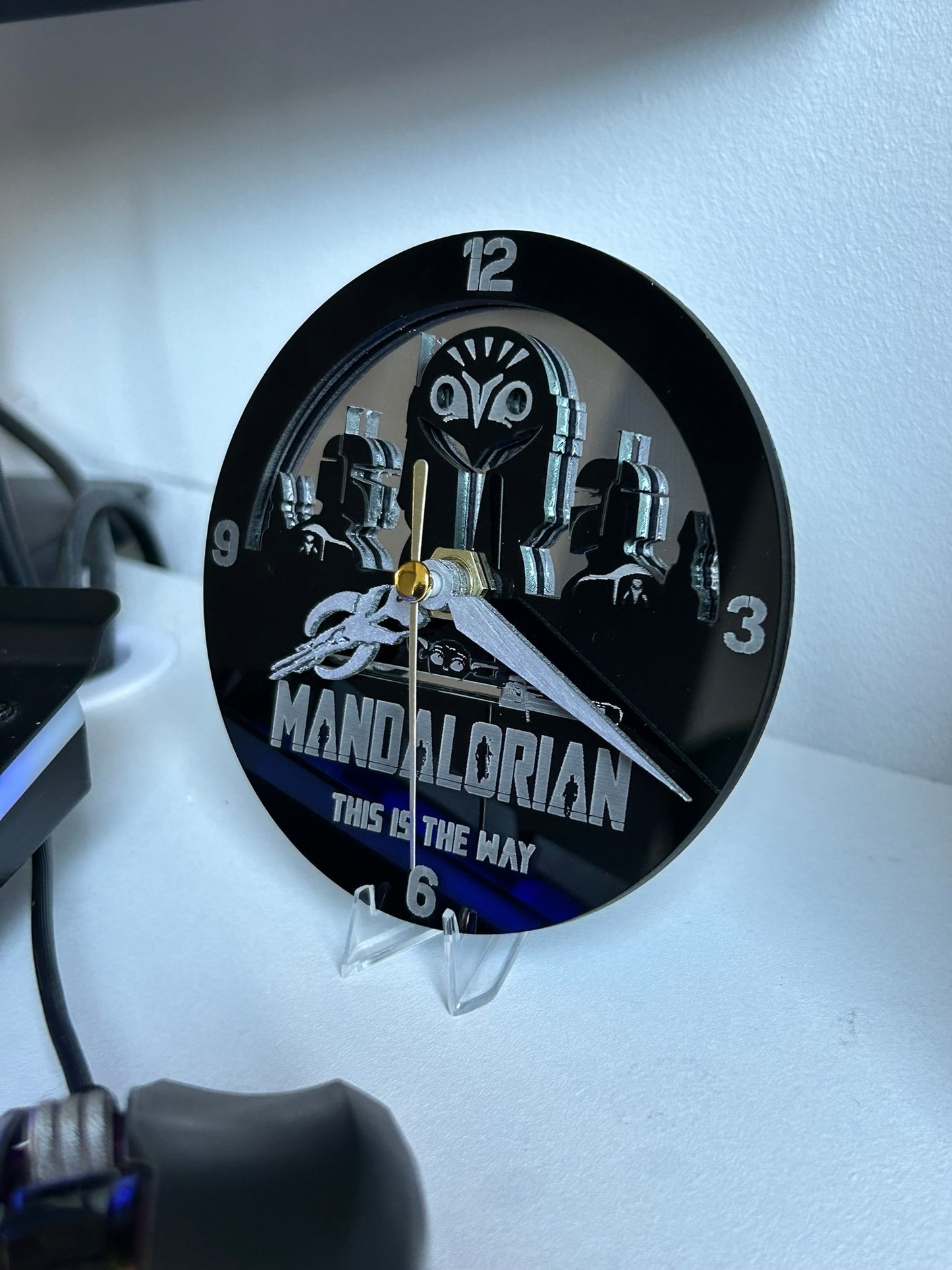 Handmade Star wars Mandalorian Clock Bokatan Baby Yoda Black Acrylic